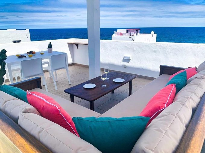 Bahía La Santa Apartments Lanzarote — beachfront accommodation near surf spot La Santa