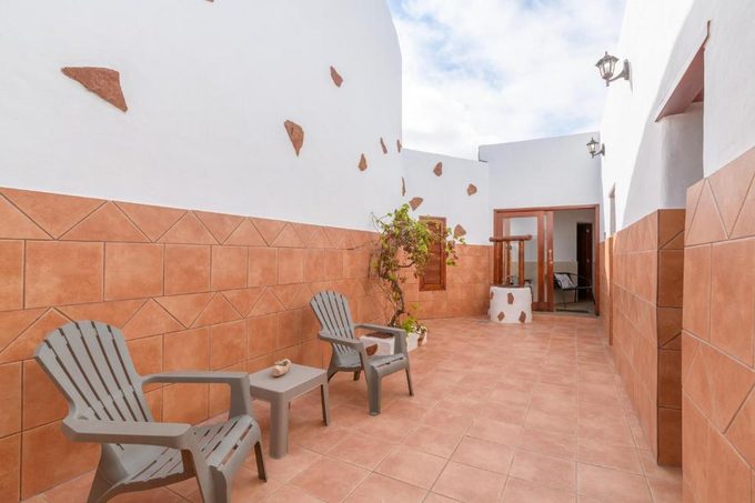 Casa Abuela Nicolasa — spacious rural house with mountain views in Máguez, northern Lanzarote