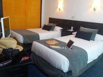 Hotel Miramar historic building at Charco de San Ginés — charming budget hotel with lagoon views Arrecife Lanzarote